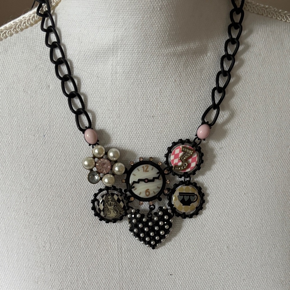 Betsey Johnson Vintage-Inspired Black and Pink Necklace